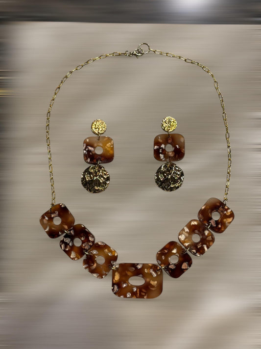 Designs by Cyere Echelon Forme Necklace & Earring Set – 18” Necklace, 2” Earrings